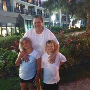 Meet your Posher, Karen